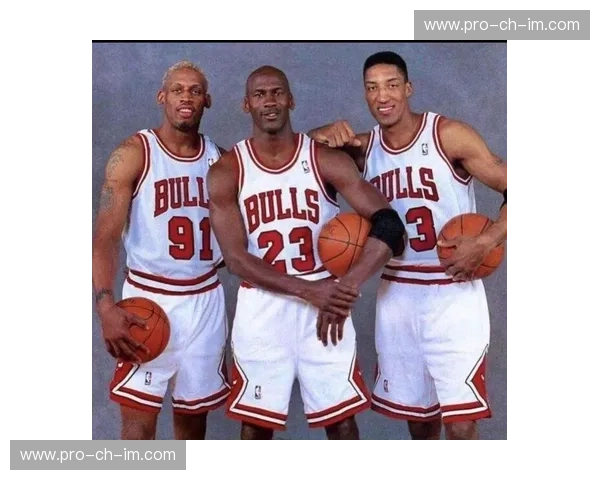 铁血碰撞！热火VS公牛：一场关于尊严、文化与东部霸权的终极较量